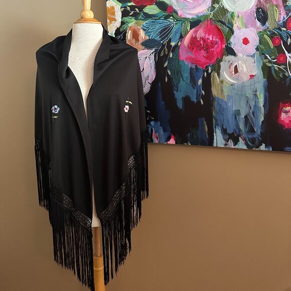 Black Fringe Shawl Embroidered Floral Wrap One Size - Picture 1 of 2